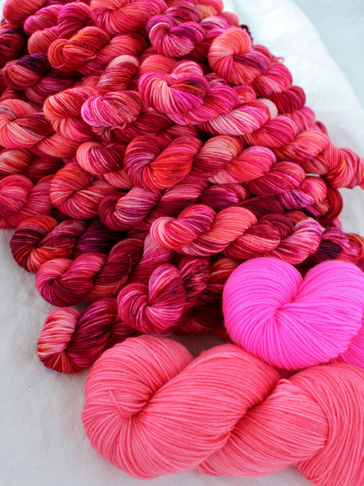 10g Mini /// OOAK October Colorway - Ruby and Roses Yarn - Hand Dyed Yarn