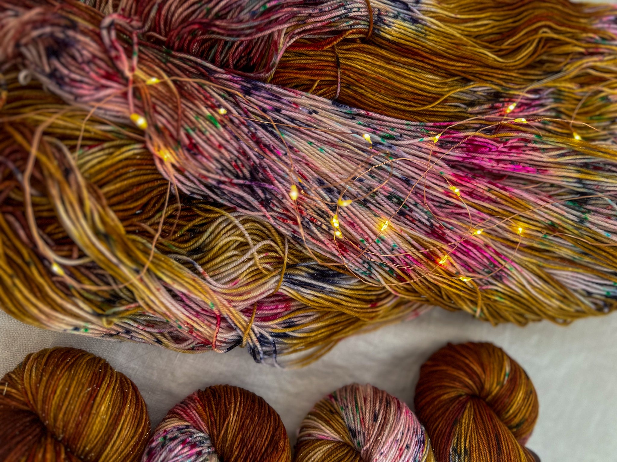 Ruby And Roses Hand Dyed Artistic Yarns - Ruby and Roses Yarn