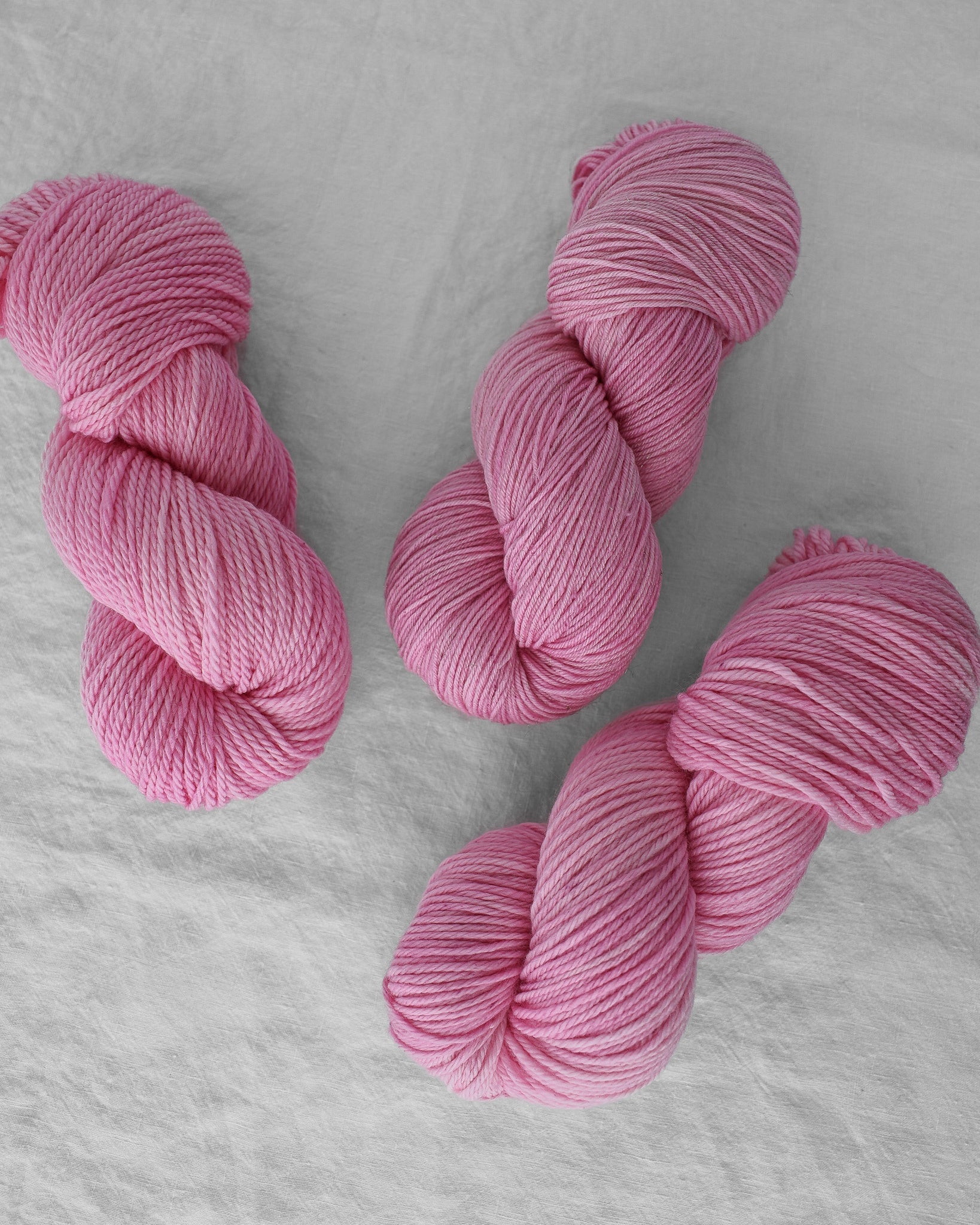 Couturier - Ruby and Roses Yarn - Hand Dyed Yarn