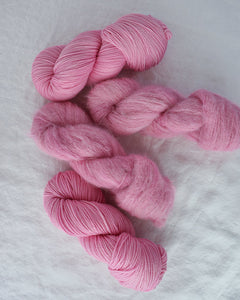 Couturier - Ruby and Roses Yarn - Hand Dyed Yarn