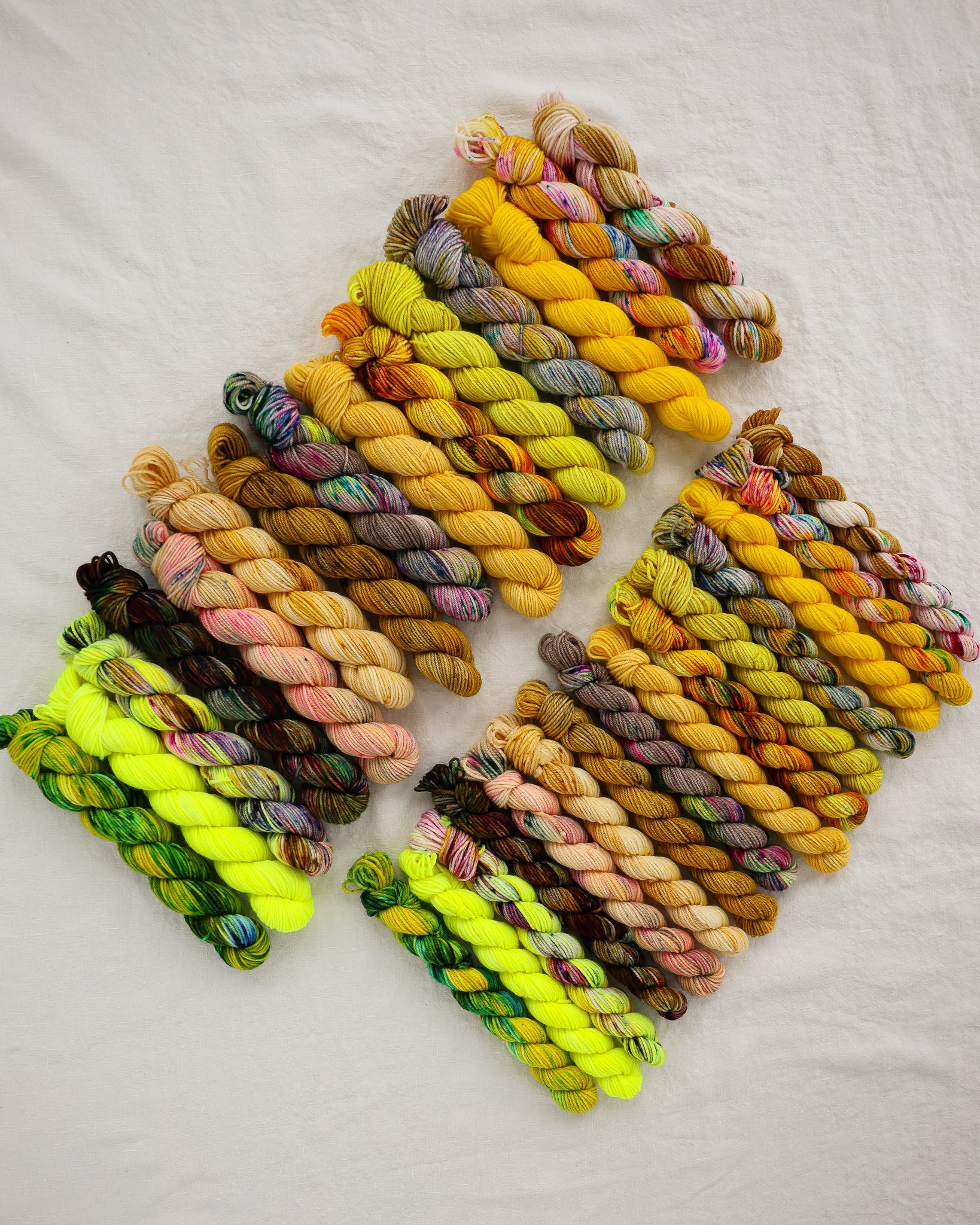 Golden Hour | No. 6 - COLOR WHEEL CLUB - Ruby and Roses Yarn - Hand Dyed Yarn