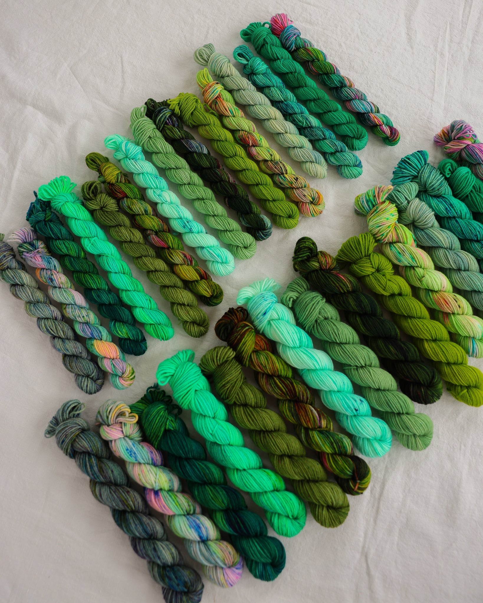 Riviera | No. 7 - COLOR WHEEL CLUB – Ruby and Roses Yarn