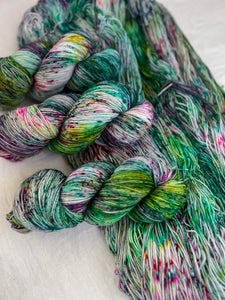 O Tannenbaum /// Pre-Order - Ruby and Roses Yarn - Hand Dyed Yarn