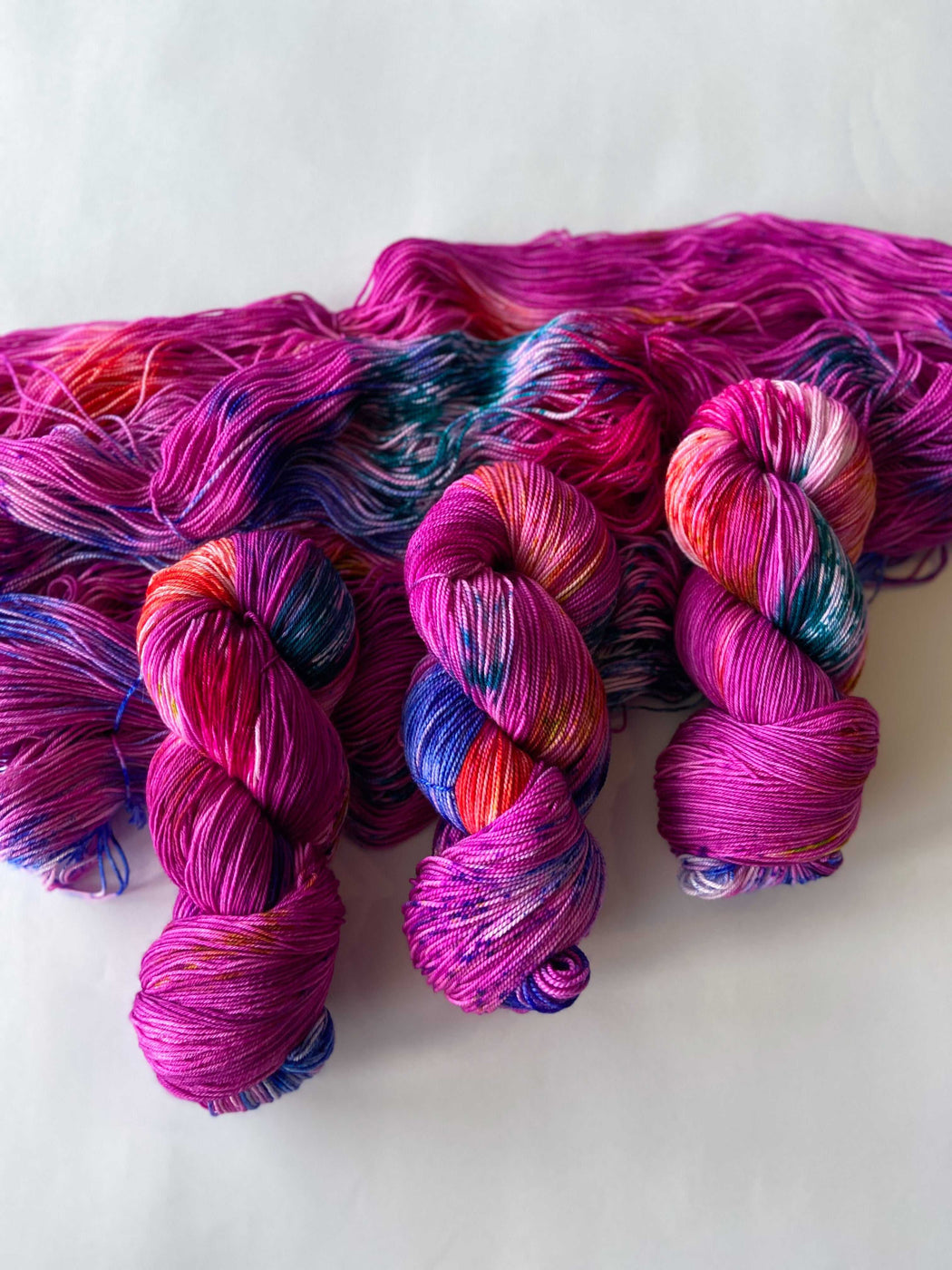 Spectrespecs - Ruby and Roses Yarn - Hand Dyed Yarn